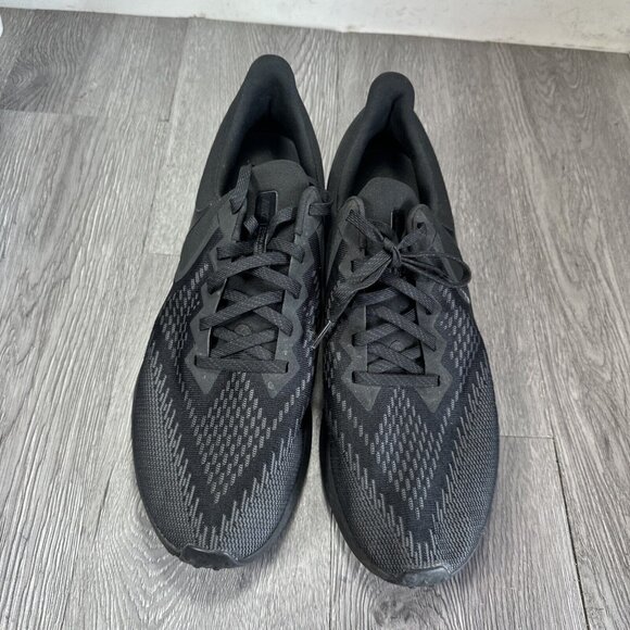 Size 13 - Nike Zoom WinFlo 6 Mens Running Shoes Sneakers BLACK  AQ7497-004 Train main image 4